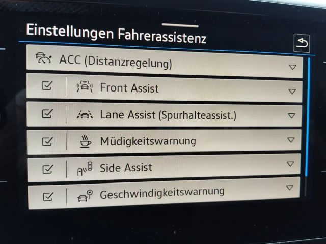 Volkswagen T-Roc 4Motion DSG Style