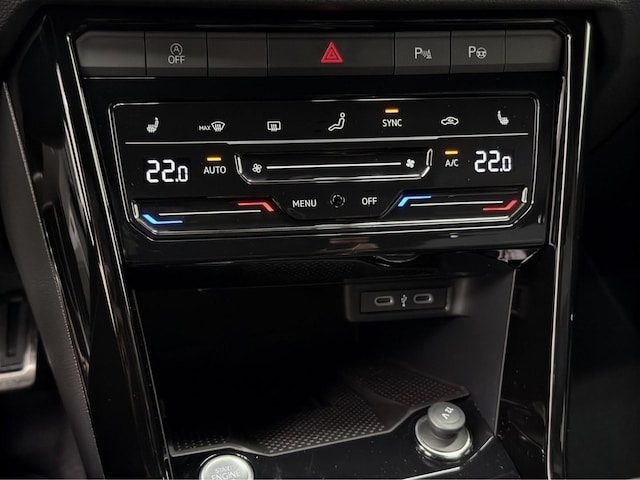 Volkswagen T-Roc 1.5 TSI DSG R-Line