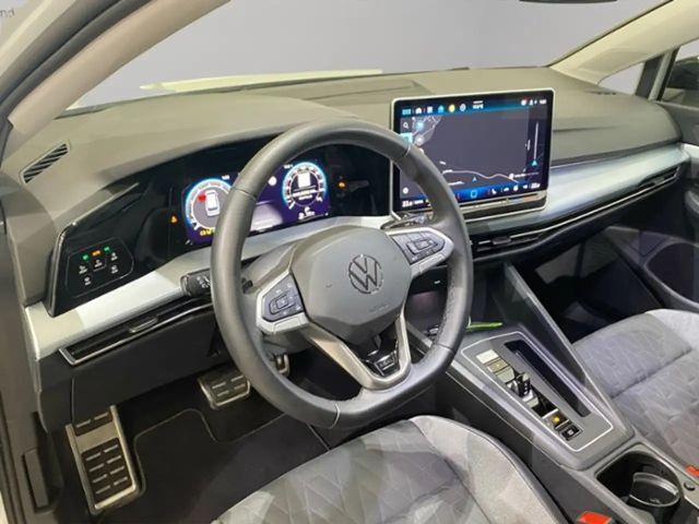 Volkswagen Golf 1.5 eTSI DSG Golf VIII Variant