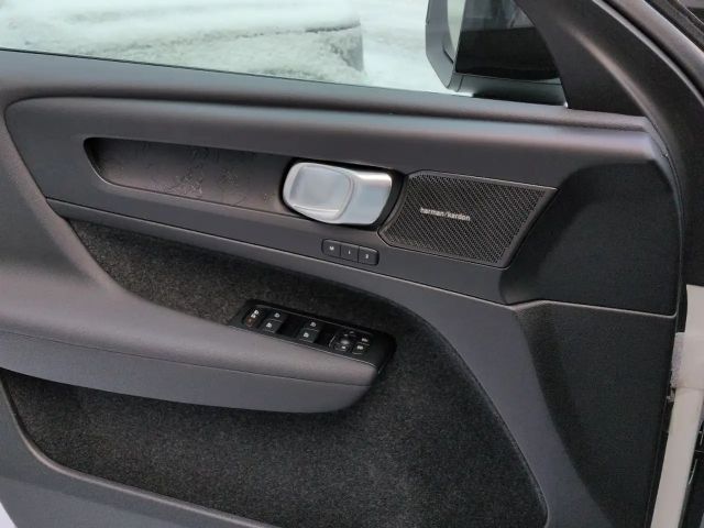 Volvo EX40 Extended range Plus Single motor