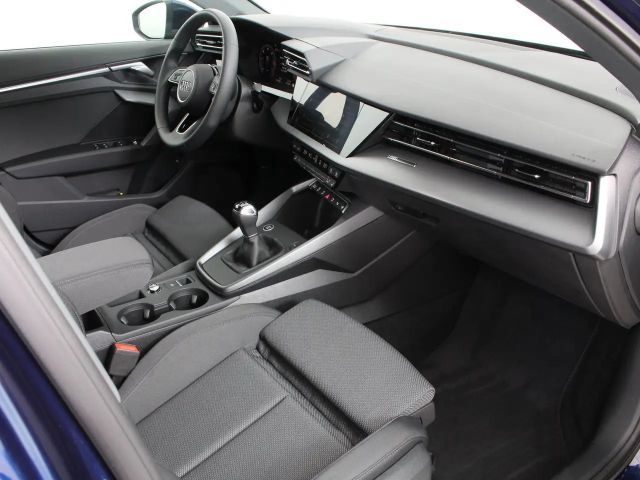 Audi A3 30 TDI Sedan