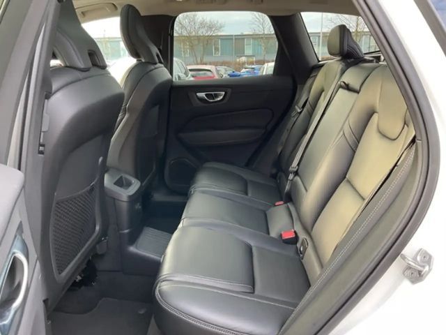 Volvo XC60 AWD Dark T8 Ultimate