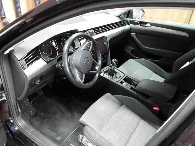 Volkswagen Passat 2.0 TDI Business Variant