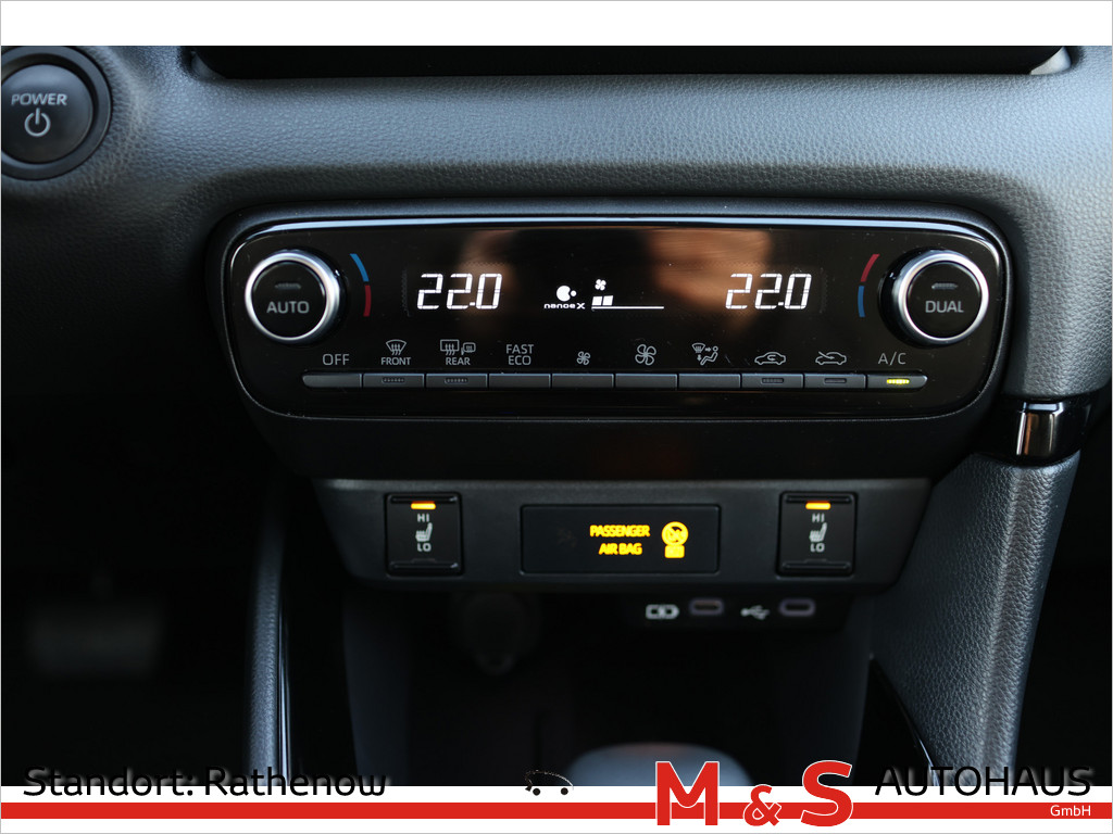 Toyota Yaris 5-deurs Plus Style