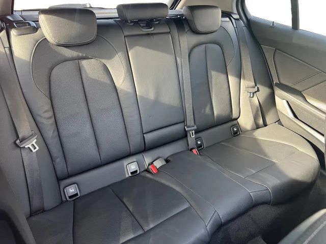 BMW 118 118i Advantage pakket Sedan