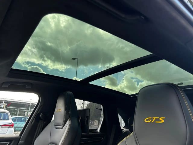 Porsche Cayenne GTS
