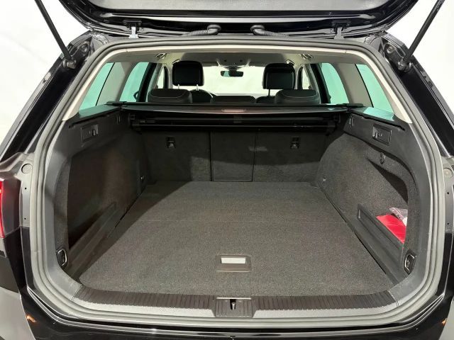 Volkswagen Passat 2.0 TDI Business DSG Variant