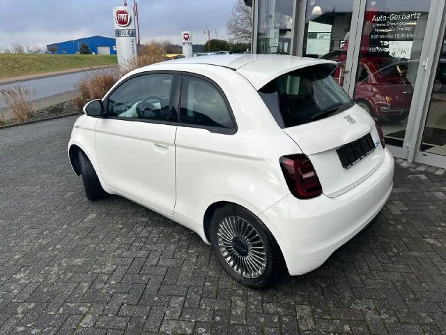 Fiat 500e LED-TAGFAHRLICHT / RADIO / KLIMA