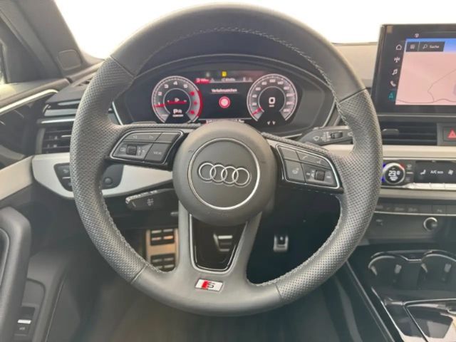 Audi A4 40 TFSI Avant Quattro