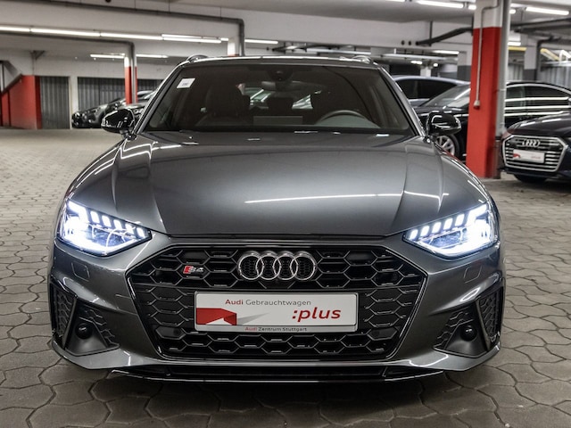 Audi S4 Avant Quattro