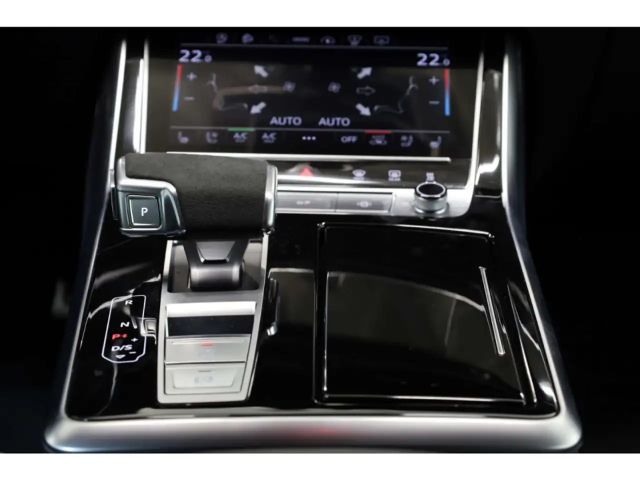 Audi RS Q8 Performance Quattro