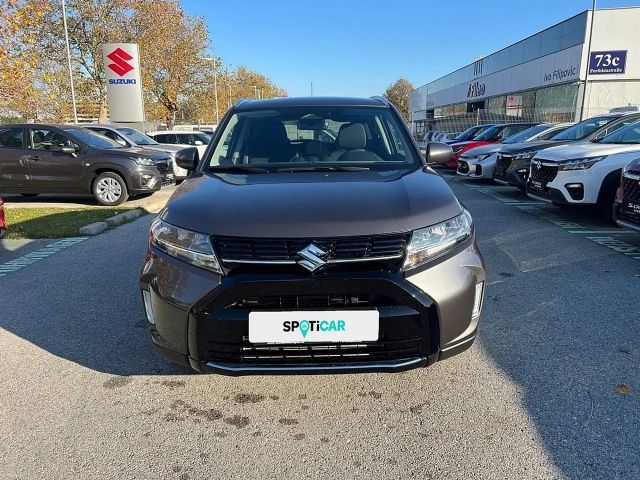 Suzuki Vitara Hybrid Shine