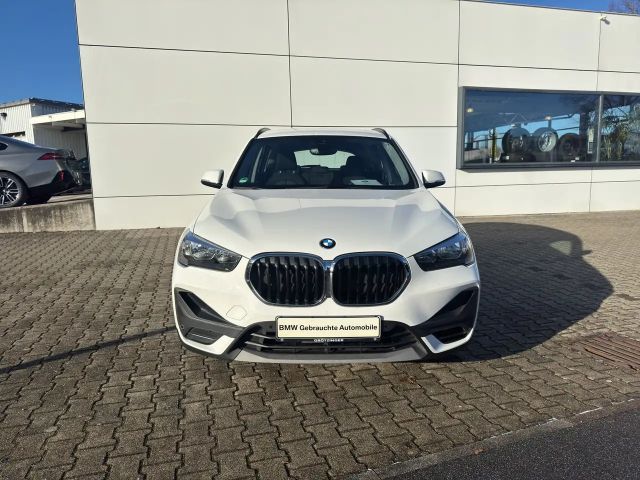 BMW X1 Advantage pakket sDrive20i