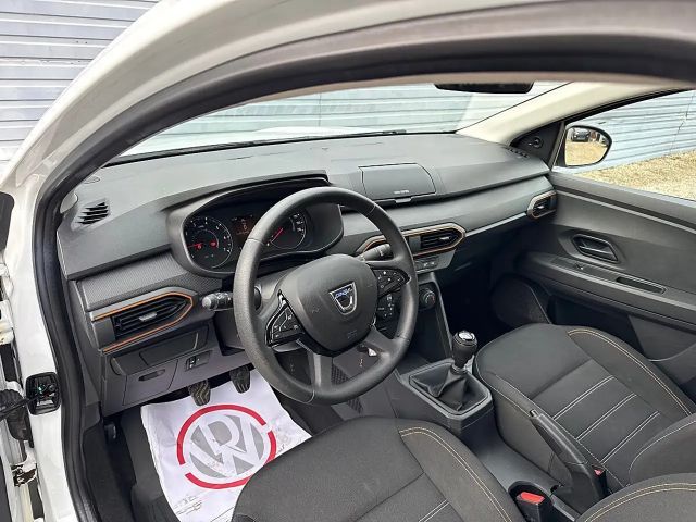 Dacia Sandero Essential Stepway TCe 90