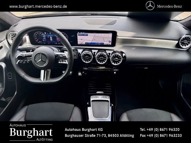 Mercedes-Benz A 200 AMG Line