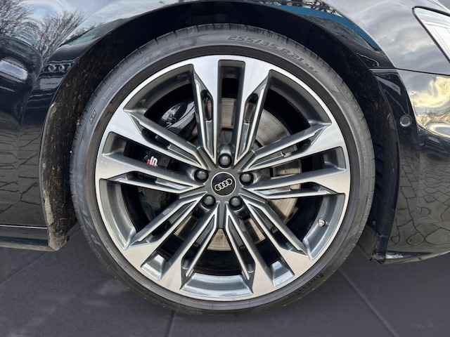 Audi S6 Avant Quattro