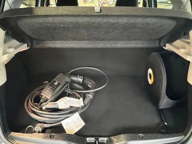 Smart EQ forfour 5tg. EQ 17,6kWh -Top Ausstattung