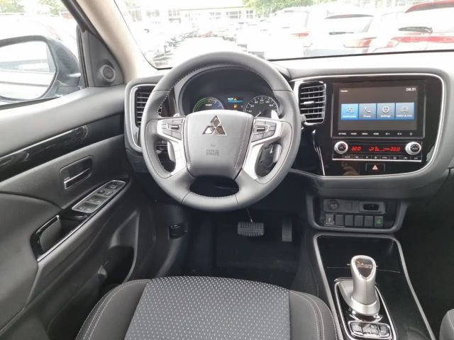 Mitsubishi Outlander AHK WR App-Navi PDC Kamera DAB