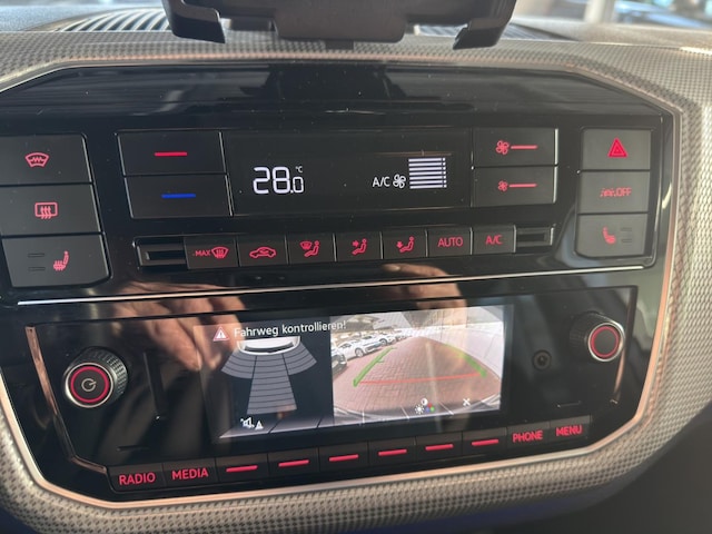 Volkswagen e-up! Plus Style