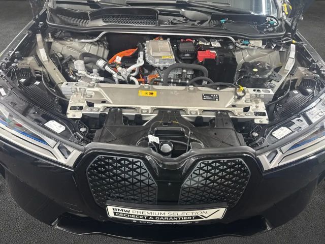 BMW iX xDrive40