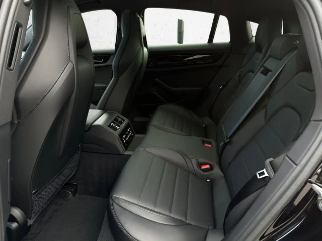 Porsche Panamera 4 E-Hybrid