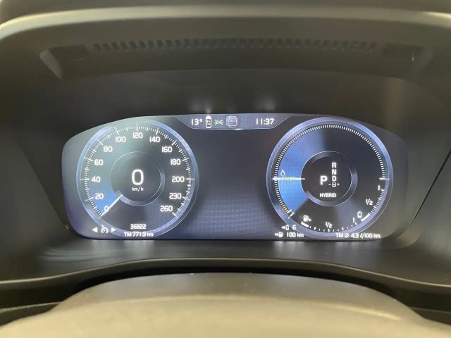 Volvo XC40 Bright Plus T4