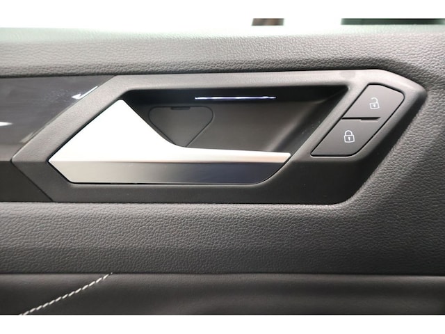 Volkswagen T-Roc 1.5 TSI DSG R-Line