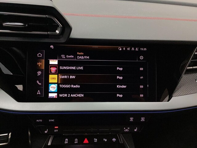 Audi A3 30 TFSI S-Line S-Tronic Sportback