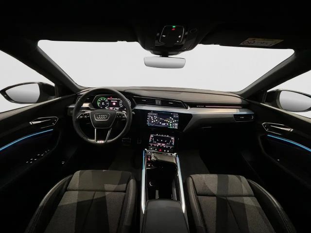 Audi Q8 e-tron 55 Quattro S-Line