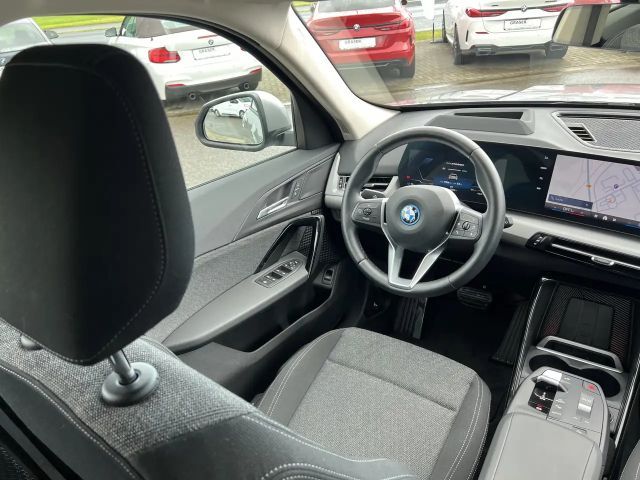 BMW iX1 xDrive30