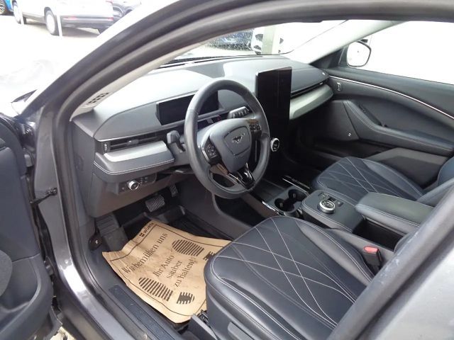 Ford Mustang Mach-E Extended range