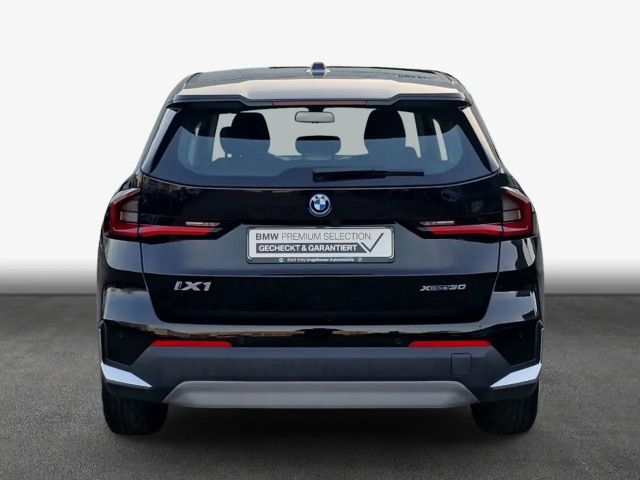 BMW iX1 xDrive30