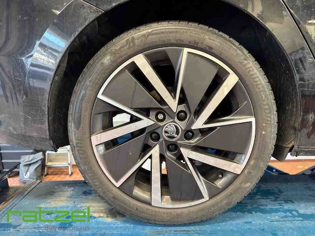 Skoda Octavia 2.0 TDI Combi Sport