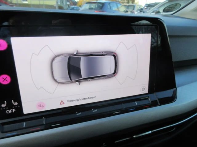 Volkswagen Golf 1.0 TSI Life