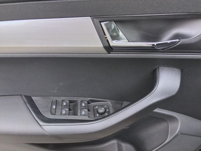 Skoda Karoq 1.0 TSI Ambition