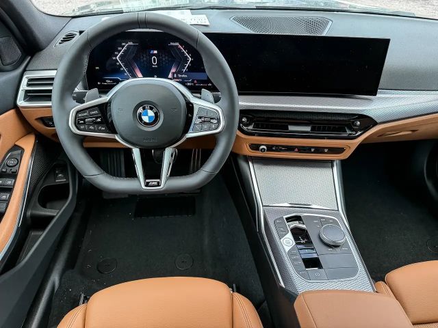 BMW 320 320i M-Sport Sedan