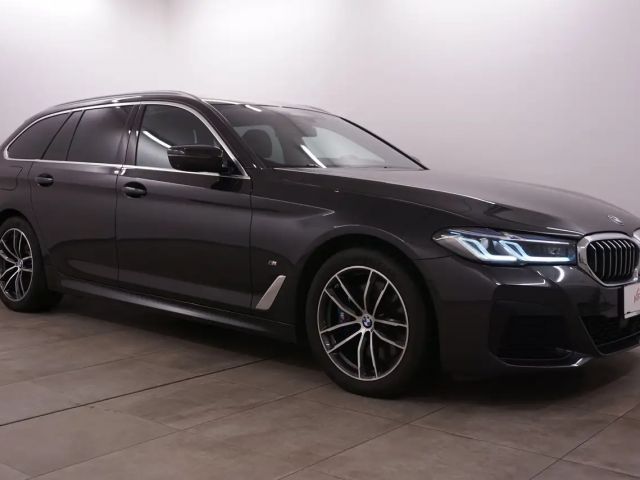 BMW 530 530e M-Sport xDrive