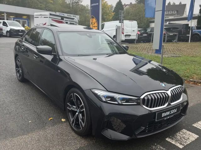 BMW 320 320d M-Sport Sedan