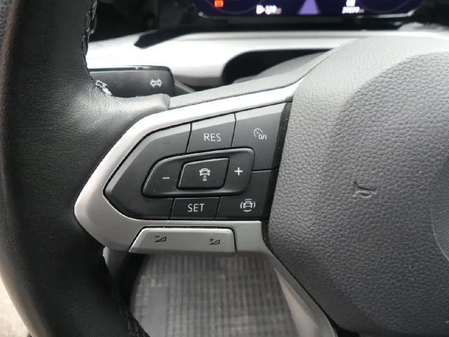 Volkswagen Golf Golf VIII Life Variant