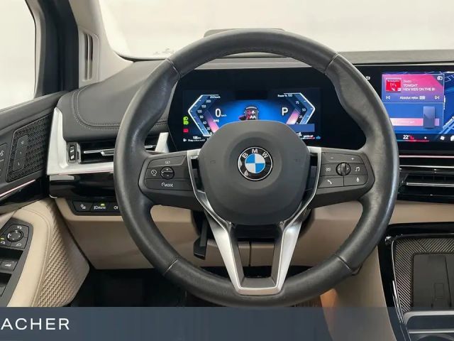 BMW 220 220i Active Tourer