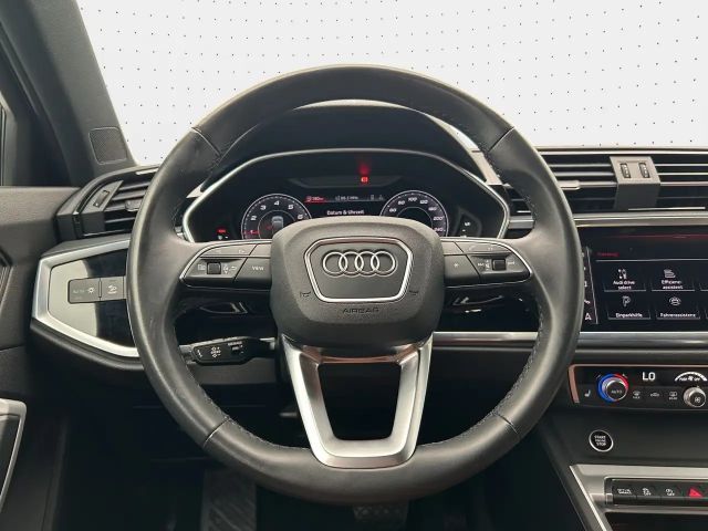 Audi Q3 35 TFSI