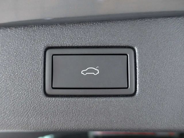 Volkswagen Tiguan 1.5 eTSI DSG R-Line