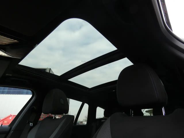 BMW 330 330e M-Sport Touring