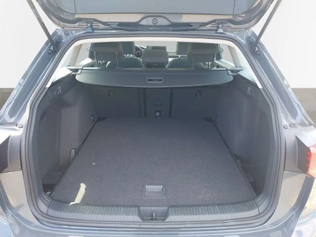 Volkswagen Golf 1.5 TSI Golf VIII Variant
