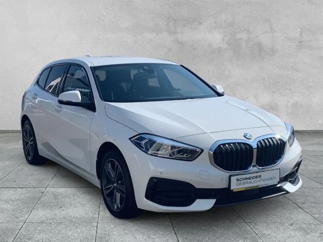 BMW 116 116i Sedan Sport Line