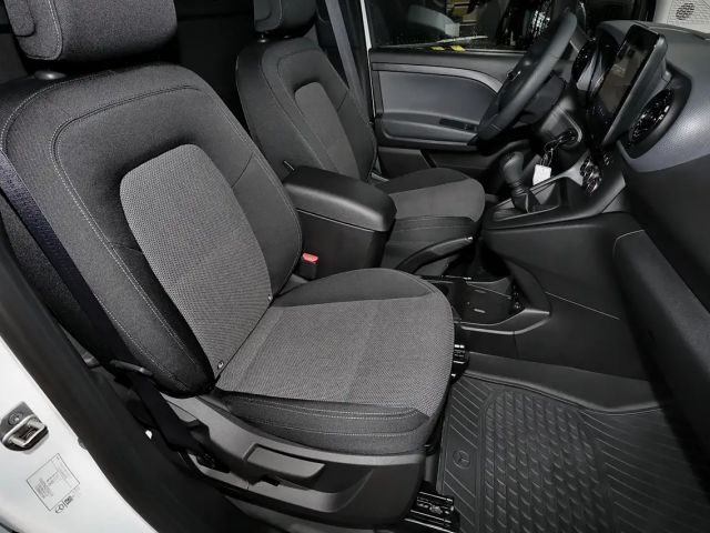Mercedes-Benz Citan 110 PRO Kasten MBUX+RüKam+Totwin+Holzfußbo
