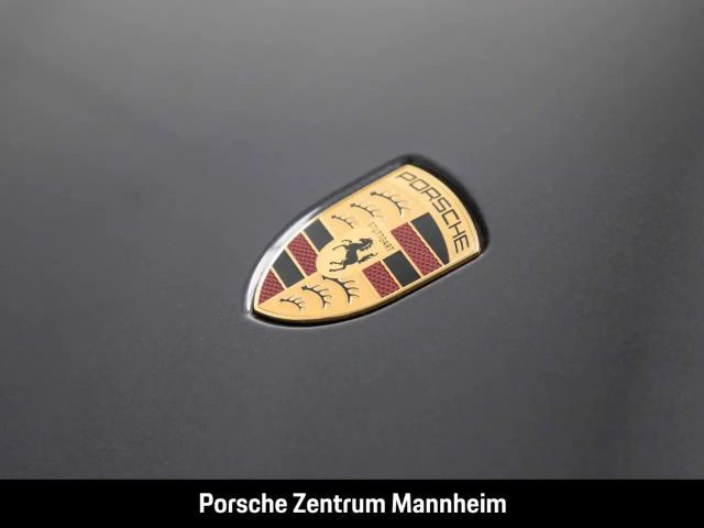 Porsche Taycan 4 Cross Turismo