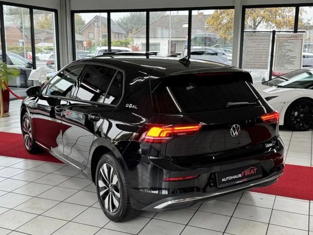 Volkswagen Golf 1.5 eTSI Golf VIII