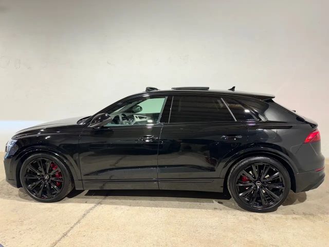Audi Q8 55 TFSI Hybride Quattro