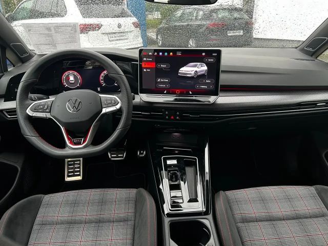 Volkswagen Golf 2.0 TSI DSG GTI